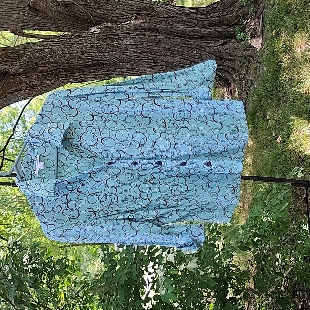 Dress Barn button up blouse
